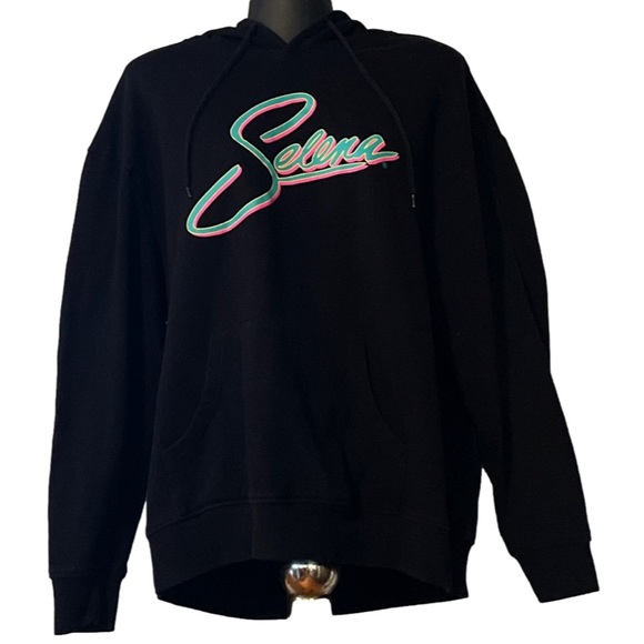 NWOT Large Selena black long sleeve graphic hooded sweater w/kangaroo pockets - Picture 2 of 15